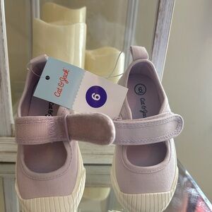 Toddler canvas shoes